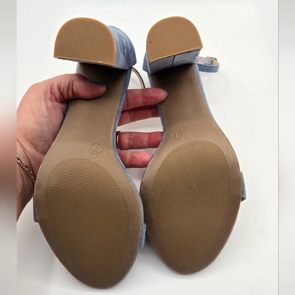 Lulus | Light Blue Suede 4" Strappy Heels Size 7 - Picture 6 of 9